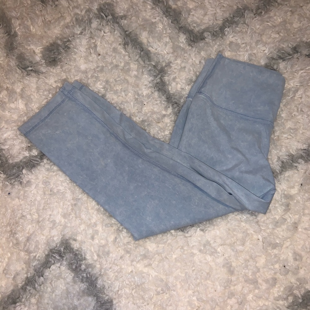 Lululemon mid-calf leggings!